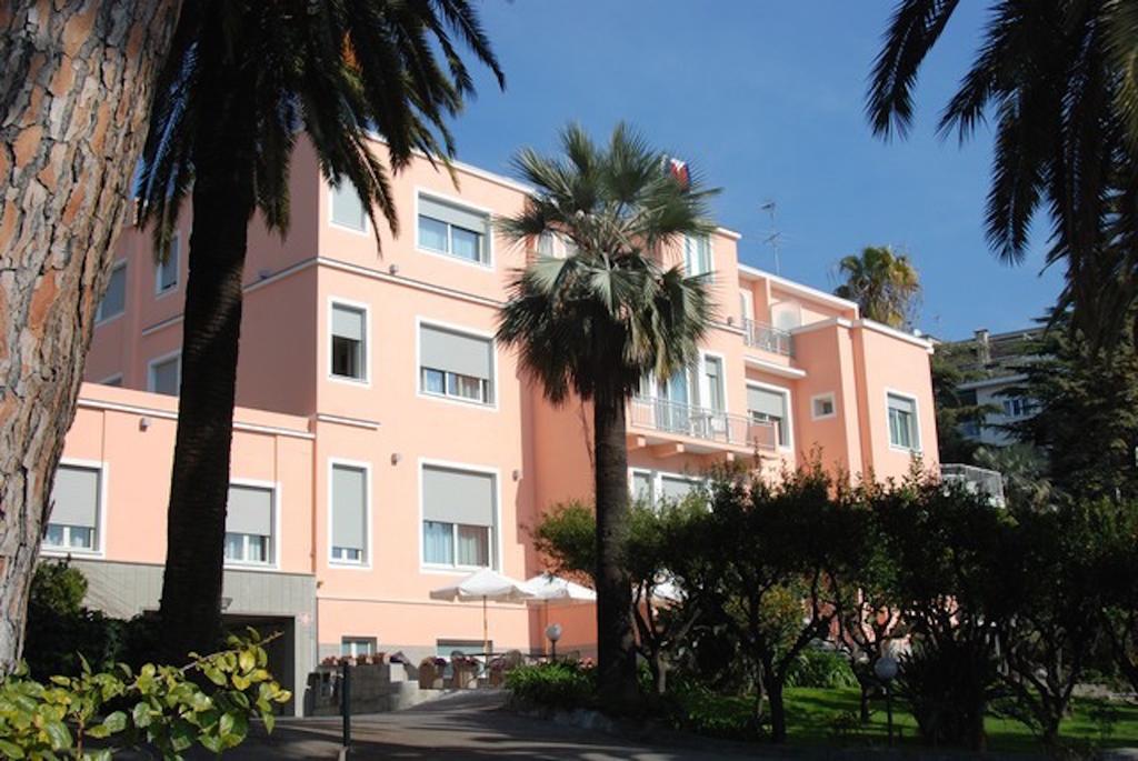 Hotel Napoleon San Remo Exterior foto